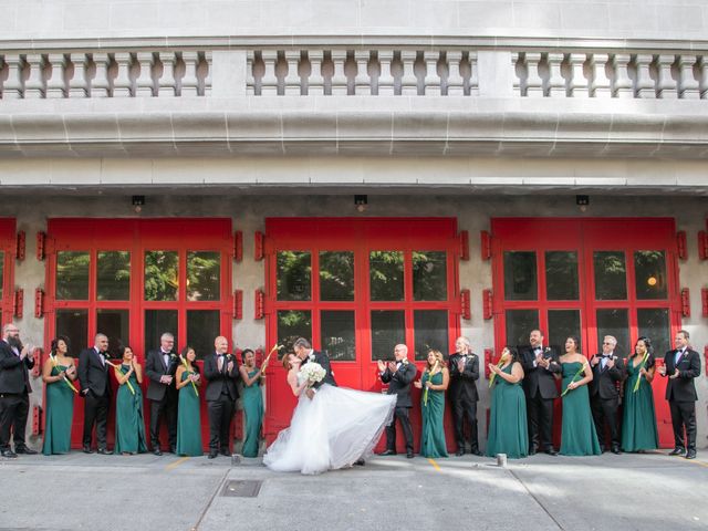 Yelena and Tom&apos;s Wedding in Seattle, Washington 22