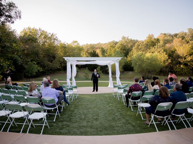 Carlos and Tabitha&apos;s Wedding in Tulsa, Oklahoma 18