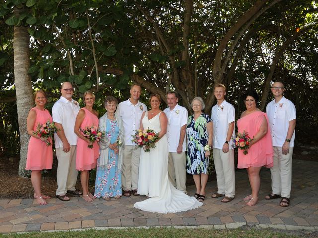 Scott and Kelli&apos;s Wedding in Fort Myers Beach, Florida 23