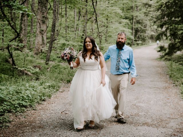 Matthew and Devon&apos;s Wedding in Gatlinburg, Tennessee 39