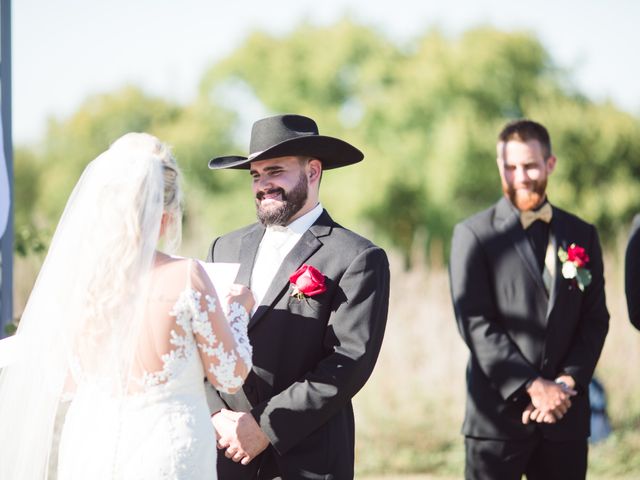 Dylan and Jamie&apos;s Wedding in Ozawkie, Kansas 5
