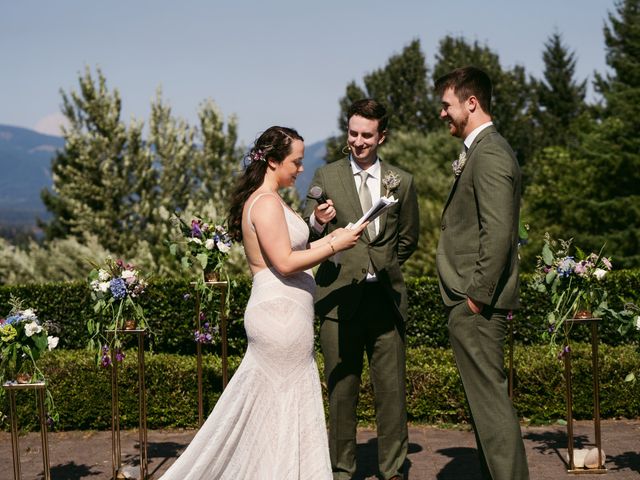 Tanner and Kasidy&apos;s Wedding in Stevenson, Washington 22