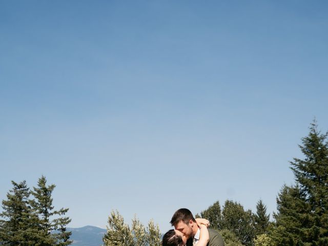 Tanner and Kasidy&apos;s Wedding in Stevenson, Washington 24