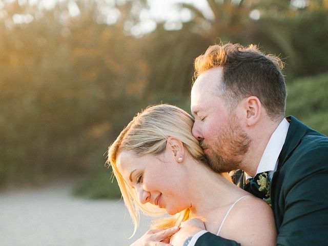 Will and Julianne&apos;s Wedding in Stinson Beach, California 19