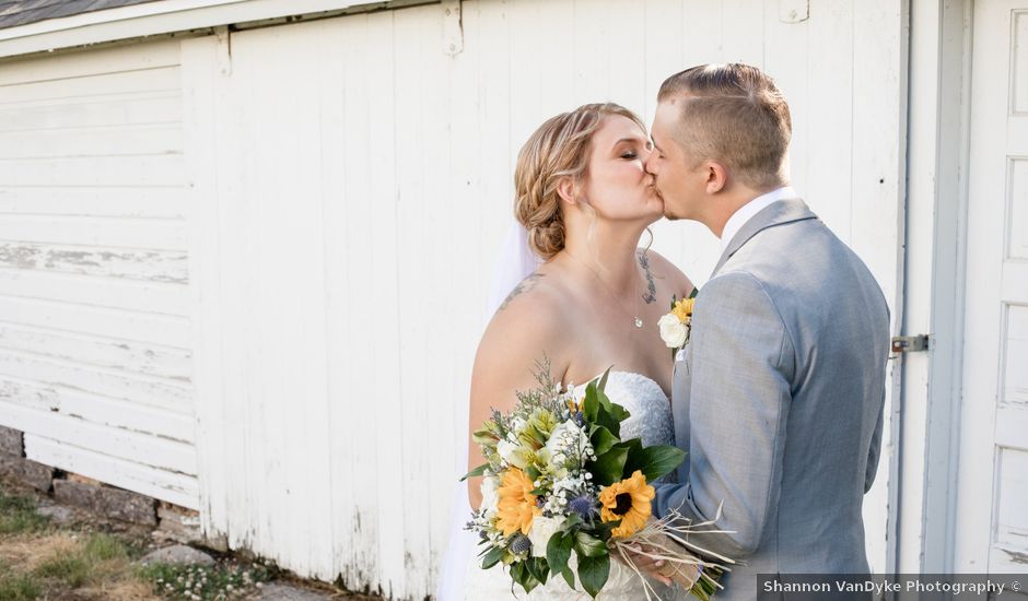 Jon and Samantha's Wedding in Hebron, Illinois