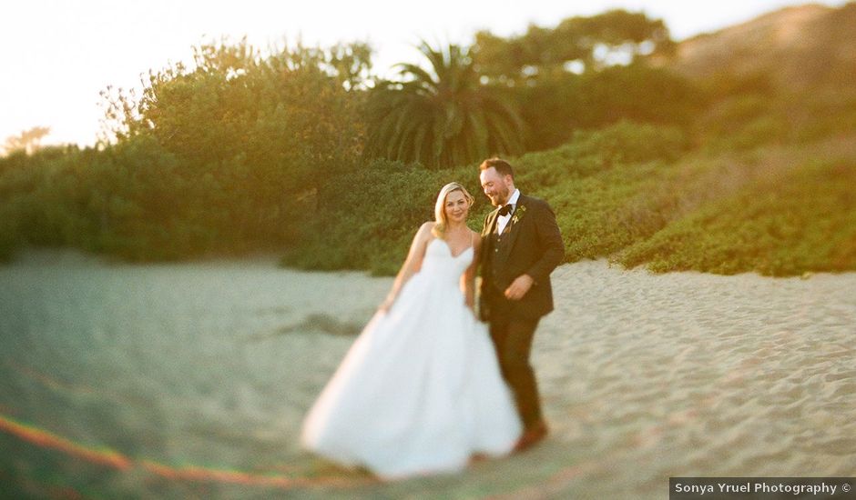 Will and Julianne's Wedding in Stinson Beach, California