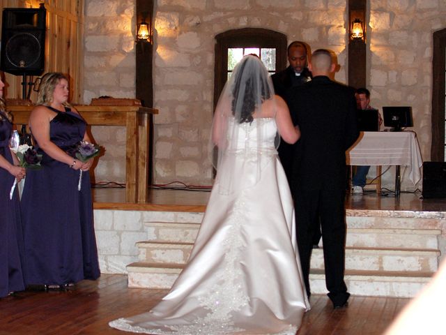 Jennifer and Michael&apos;s Wedding in Magnolia, Texas 11