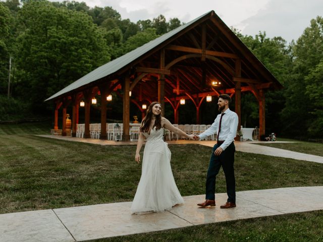 Codie and Cassady&apos;s Wedding in Sevierville, Tennessee 1