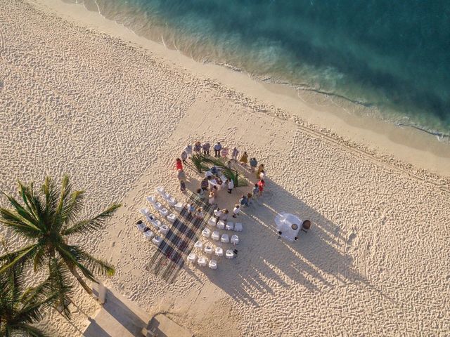 Gordon and D&apos;Shanna&apos;s Wedding in Cozumel, Mexico 9