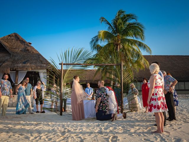 Gordon and D&apos;Shanna&apos;s Wedding in Cozumel, Mexico 12