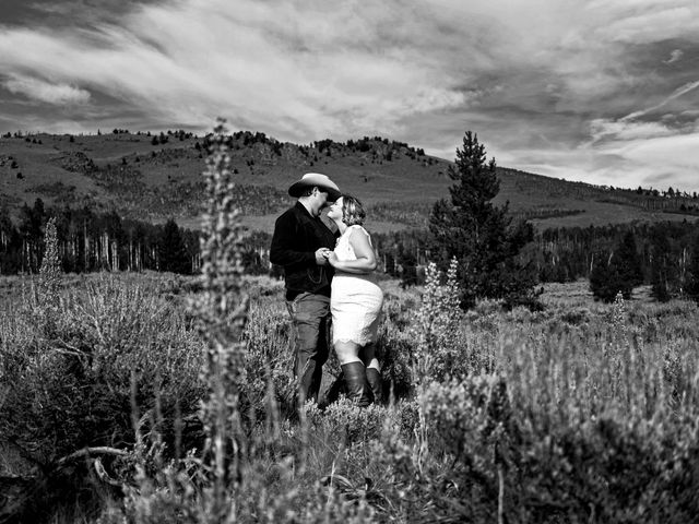 Josh and Cassie&apos;s Wedding in Jackson, Wyoming 3