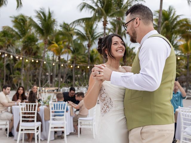 Sean and Morgan's Wedding in Playa del Carmen, Mexico 19