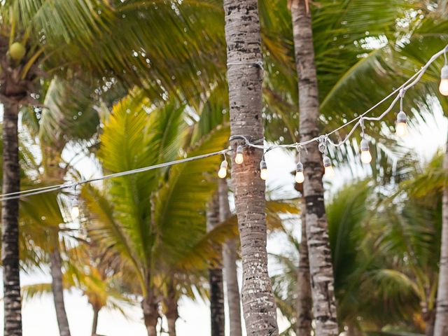 Sean and Morgan's Wedding in Playa del Carmen, Mexico 25