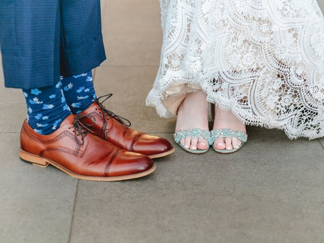 Matthew and Lindsay&apos;s Wedding in Lahaina, Hawaii 17