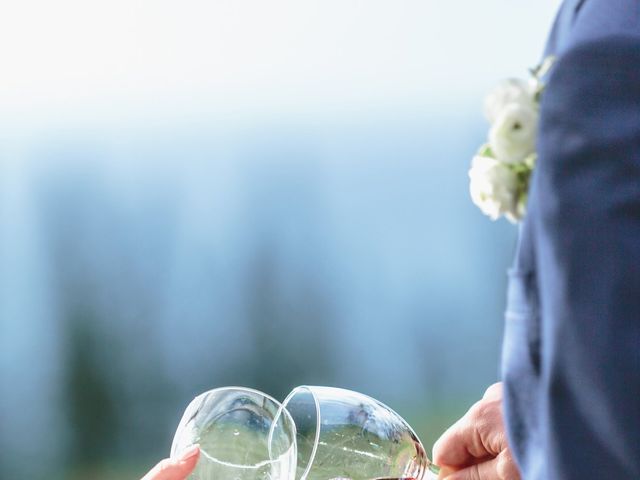 Matthew and Lindsay&apos;s Wedding in Lahaina, Hawaii 54