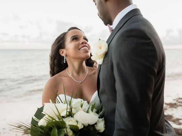 Antoine and Trilliah&apos;s Wedding in Cancun, Mexico 17