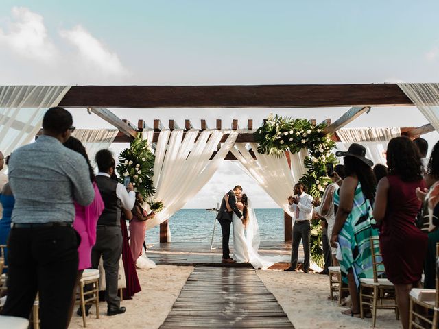 Antoine and Trilliah&apos;s Wedding in Cancun, Mexico 20