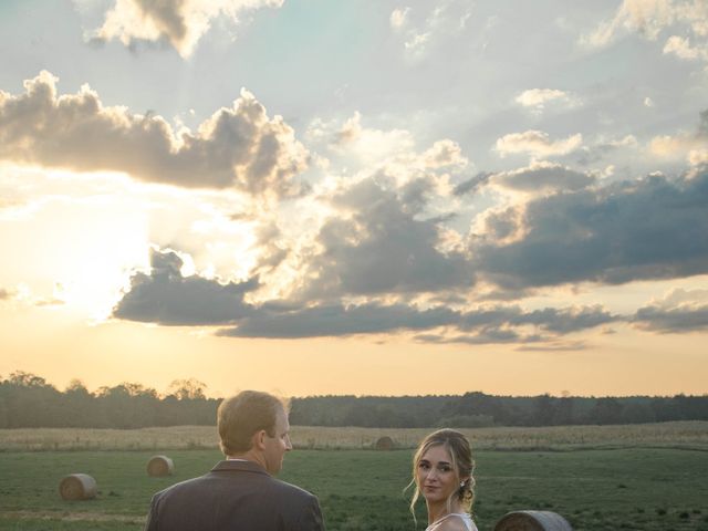 Meagan and Garrett&apos;s Wedding in Altoona, Alabama 4