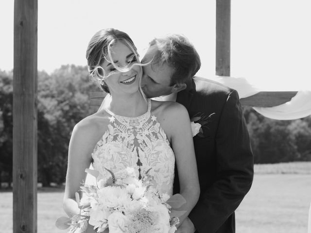 Meagan and Garrett&apos;s Wedding in Altoona, Alabama 16