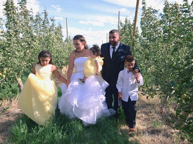 Alejandro and Rachel&apos;s Wedding in Naches, Washington 13