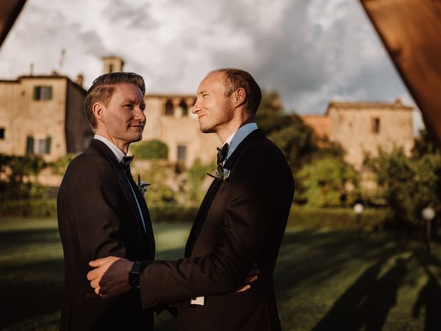 Gunnar and Stefan&apos;s Wedding in Siena, Italy 34