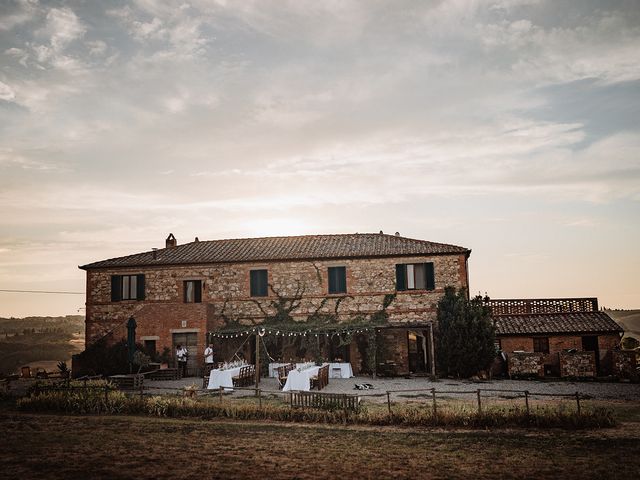 Grace and Matt&apos;s Wedding in Tuscany, Italy 43