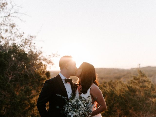 Andrew and Alejandra&apos;s Wedding in Dripping Springs, Texas 4