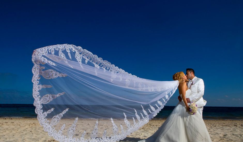 Rishi Malhan  and Claire Ann Cuarteros 's Wedding in Cancun, Mexico