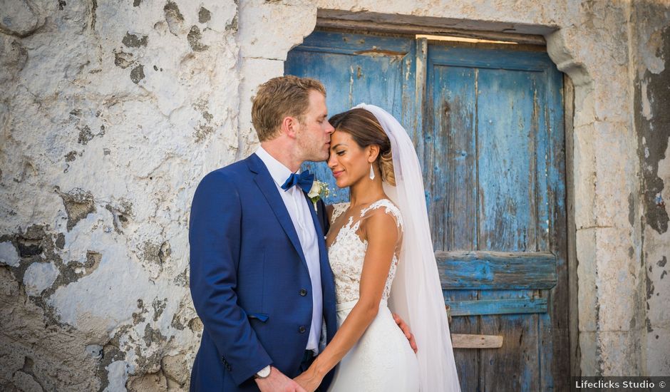 Elly and Nick's Wedding in Santorini, Greece