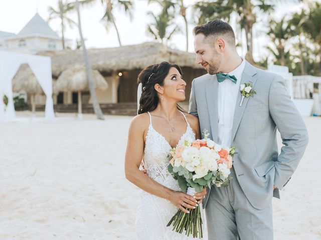 Craig and Harriet&apos;s Wedding in Punta Cana, Dominican Republic 43