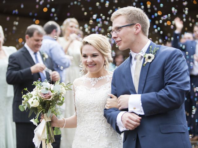Hannah and Britton&apos;s Wedding in Columbiana, Alabama 17