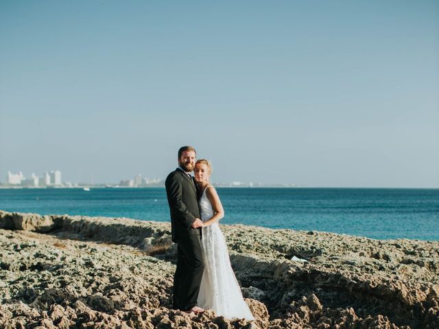 BRIAN and SARA&apos;s Wedding in Noord, Aruba 3