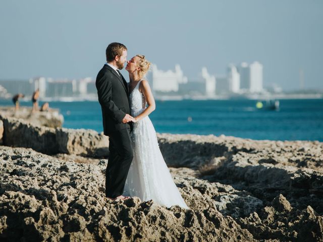BRIAN and SARA&apos;s Wedding in Noord, Aruba 29