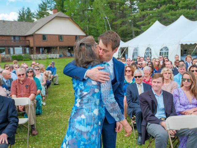 Gavin and Chloe&apos;s Wedding in Franconia, New Hampshire 18