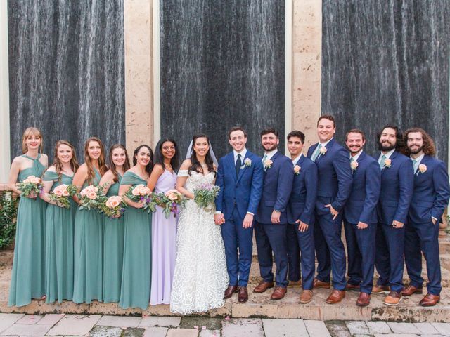 Logan and Sinead&apos;s Wedding in Houston, Texas 15