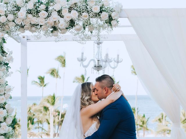 Jorge and Anaily&apos;s Wedding in Punta Cana, Dominican Republic 23