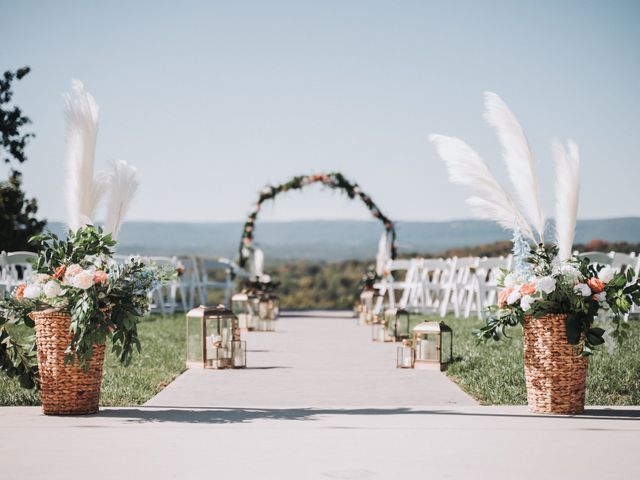Corbin and Andrea's Wedding in Knoxville, Tennessee 9