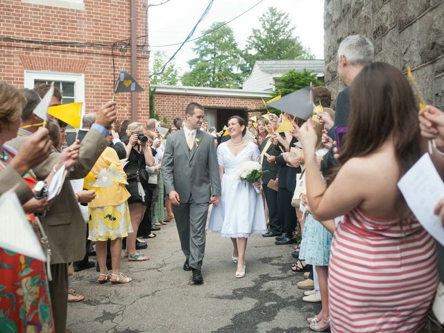 Kristen and Kris&apos;s Wedding in Baltimore, Maryland 16