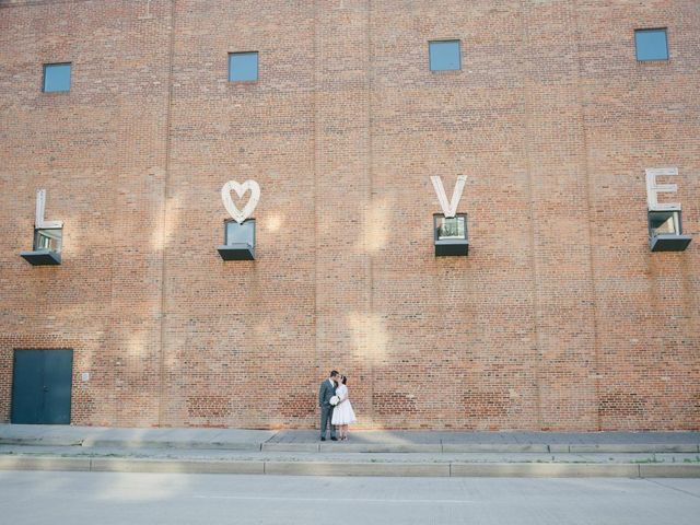 Kristen and Kris&apos;s Wedding in Baltimore, Maryland 29