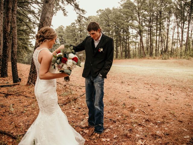Kathleen and Chase&apos;s Wedding in Hulbert, Oklahoma 14