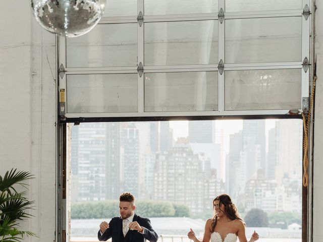 Alejandro and Julissa&apos;s Wedding in Long Island City, New York 15