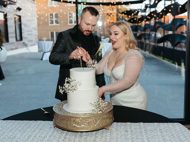 John Patterson and Hannah Crawford's Wedding in Knoxville, Tennessee 3