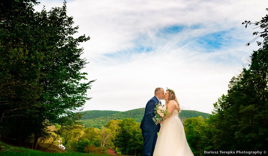 Janusz and Klaudia's Wedding in Big Indian, New York