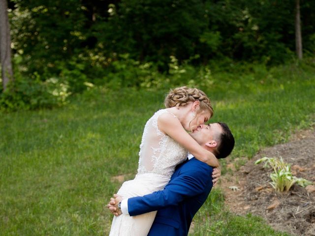 Riley and Chelsea&apos;s Wedding in Berryville, Virginia 25