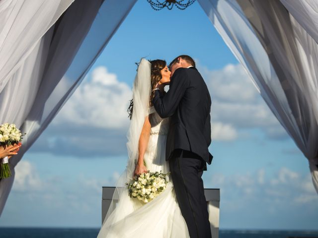 Ross and Jena&apos;s Wedding in Cancun, Mexico 12