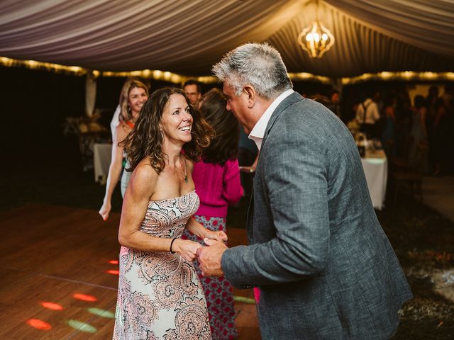 Dustin and Shelby&apos;s Wedding in Emerald Isle, North Carolina 14