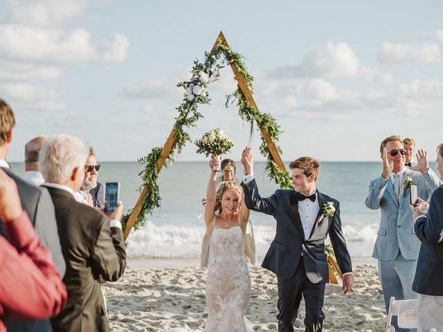 Dustin and Shelby&apos;s Wedding in Emerald Isle, North Carolina 235