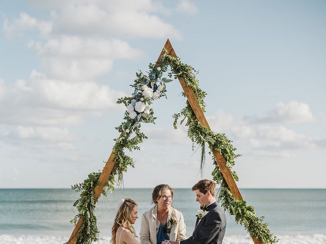 Dustin and Shelby&apos;s Wedding in Emerald Isle, North Carolina 241