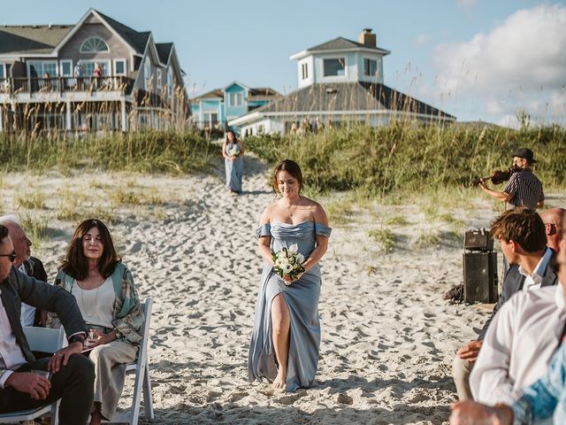 Dustin and Shelby&apos;s Wedding in Emerald Isle, North Carolina 297