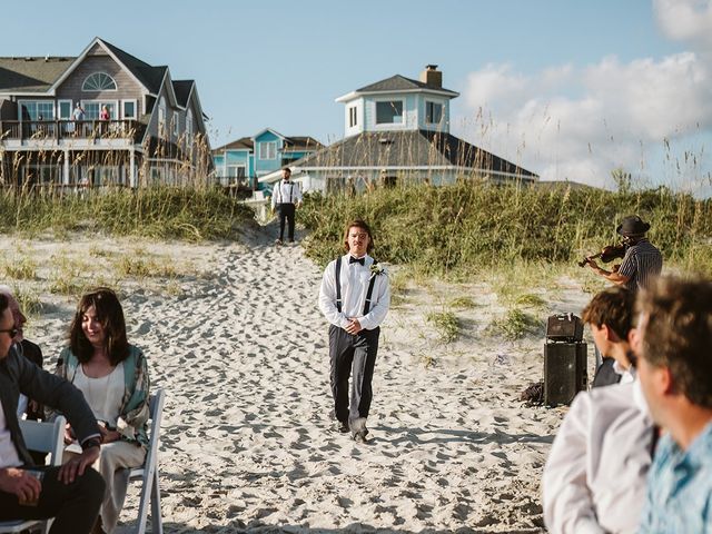 Dustin and Shelby&apos;s Wedding in Emerald Isle, North Carolina 328